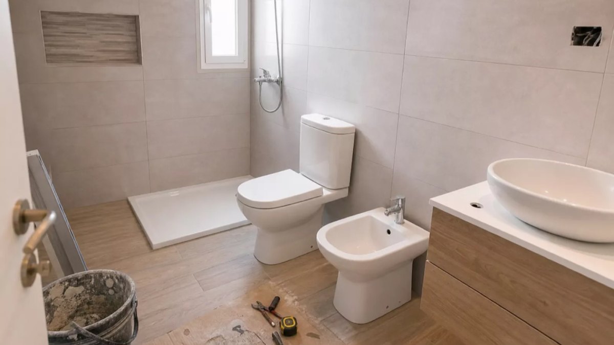 Cómo cotizar una reforma de baño completa